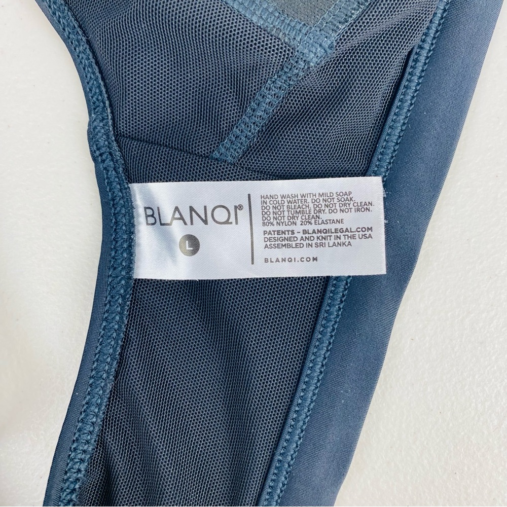BLANQI Maternity Black Adjustable Strap Wireless Triangle Swim Top Size Large - Picture 4 of 4